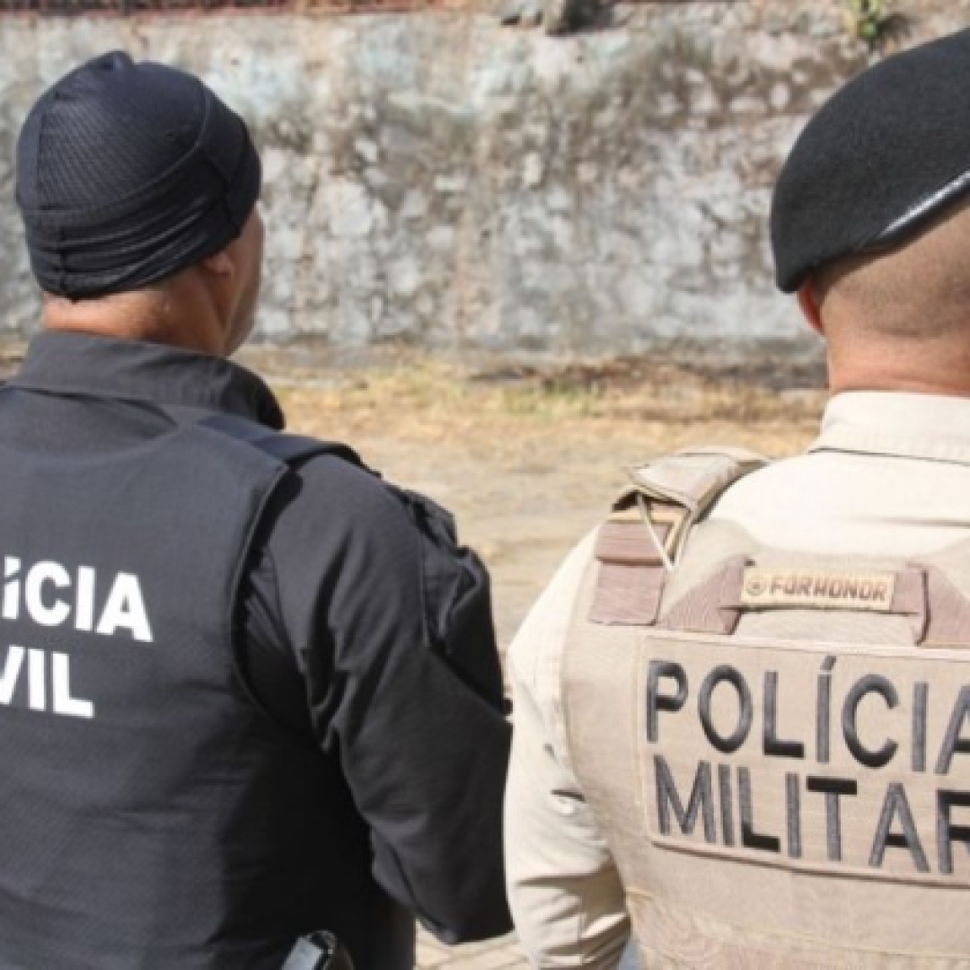 POLICIA
